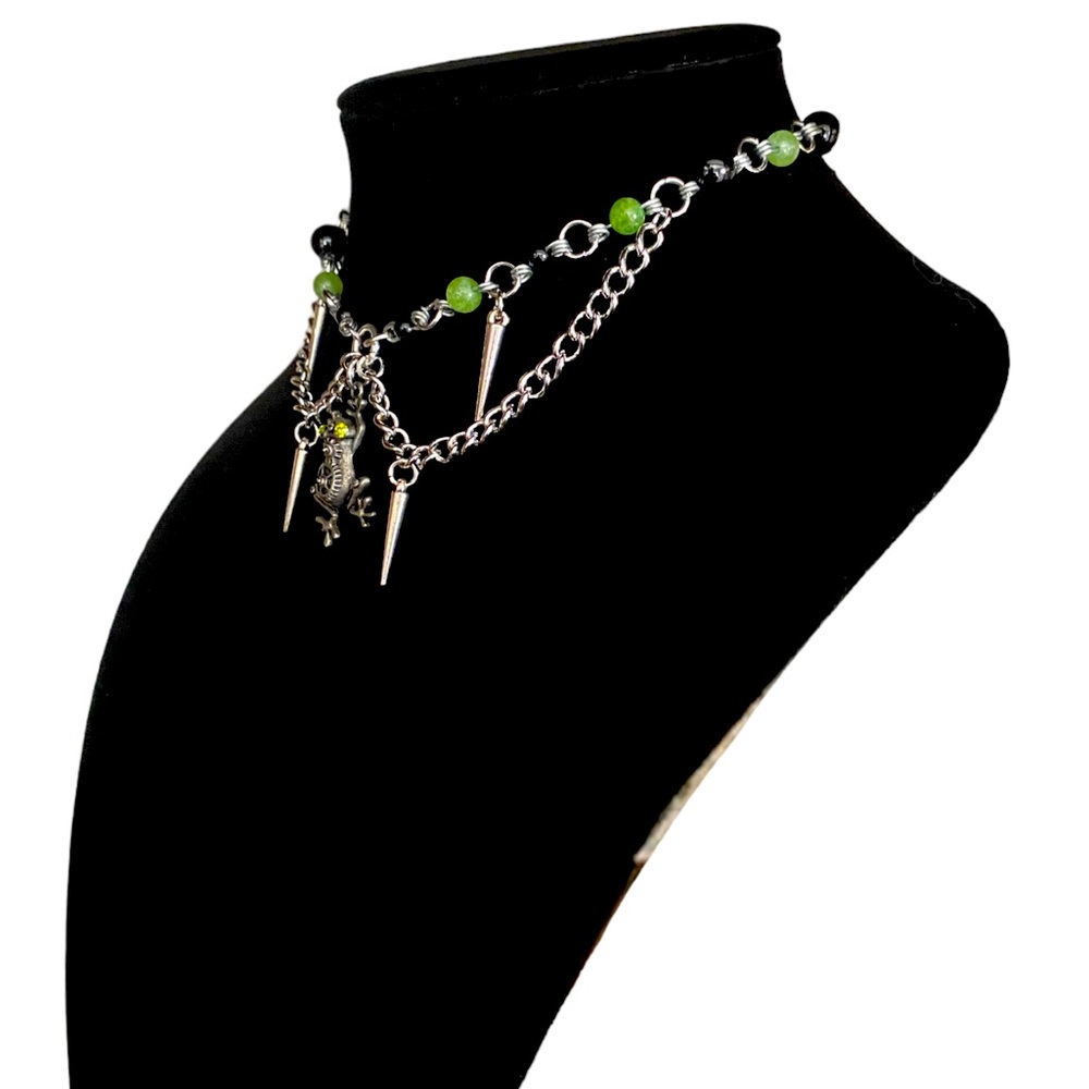 Handmade Necklace | Cyber Y2K punk mechanical gothic grunge crystal necklace - Picture 5 of 5